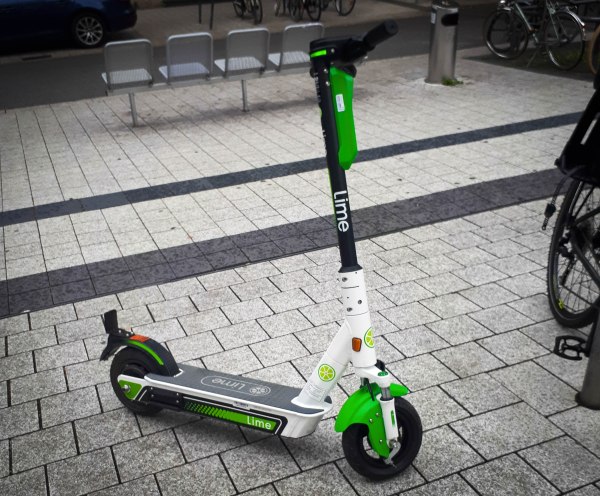 Lime E-Scooter
